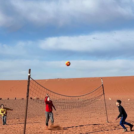 Wadirum Sunset Camp Hotel Wadi Rum Ngoại thất bức ảnh