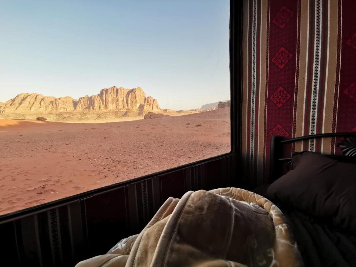 Wadirum Sunset Camp Hotel Wadi Rum Ngoại thất bức ảnh