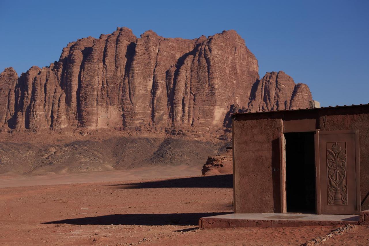 Wadirum Sunset Camp Hotel Wadi Rum Ngoại thất bức ảnh