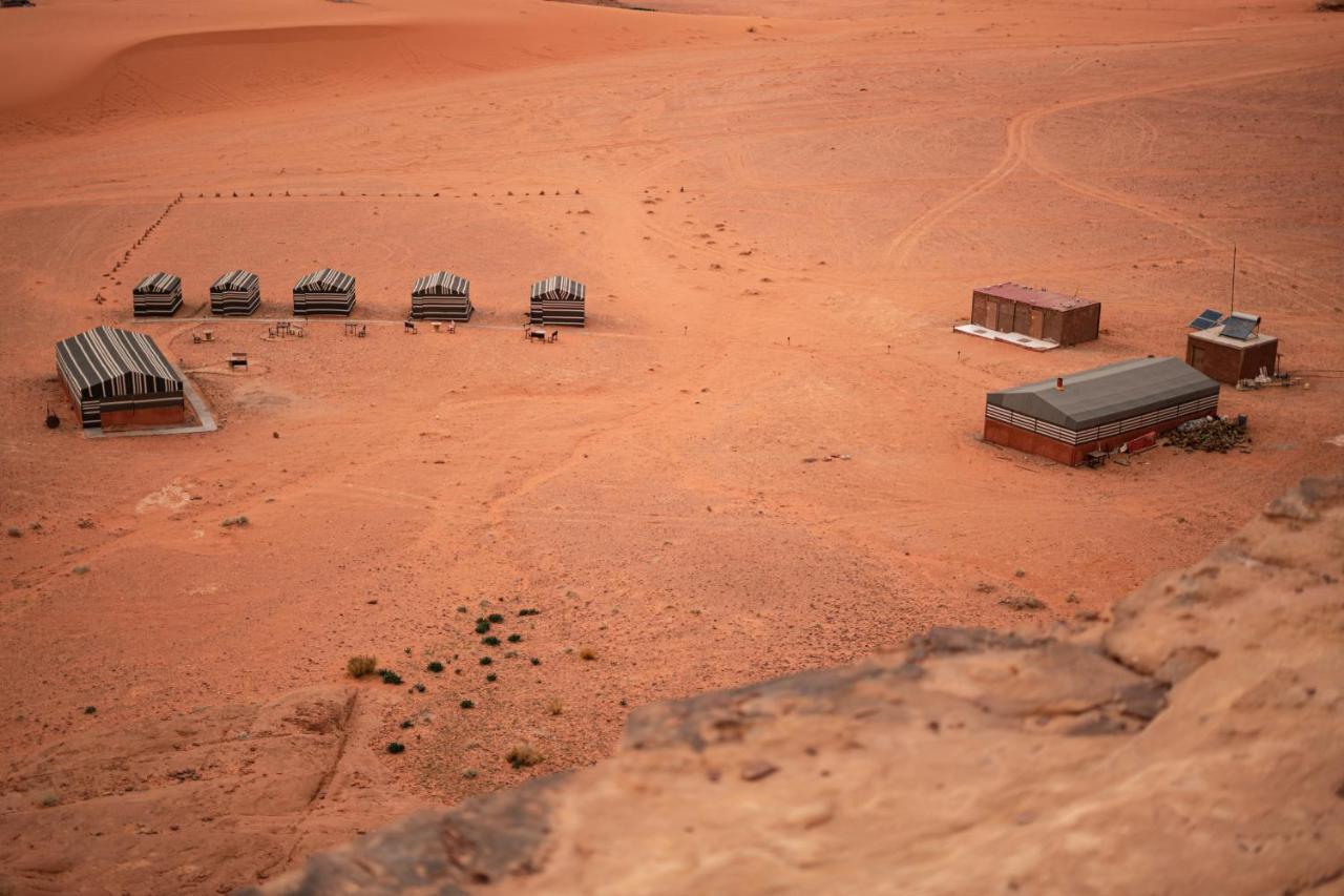 Wadirum Sunset Camp Hotel Wadi Rum Ngoại thất bức ảnh