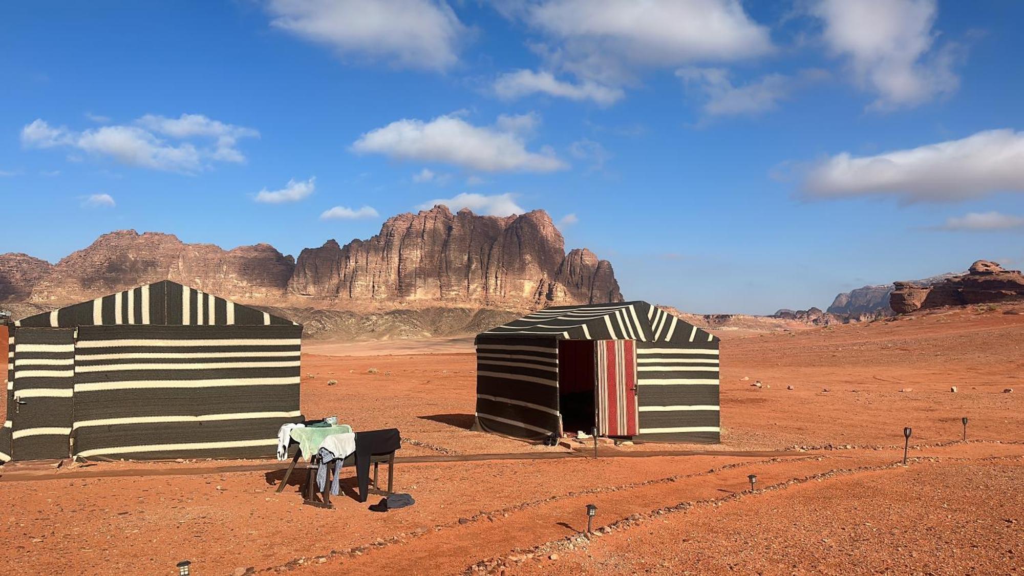 Wadirum Sunset Camp Hotel Wadi Rum Ngoại thất bức ảnh